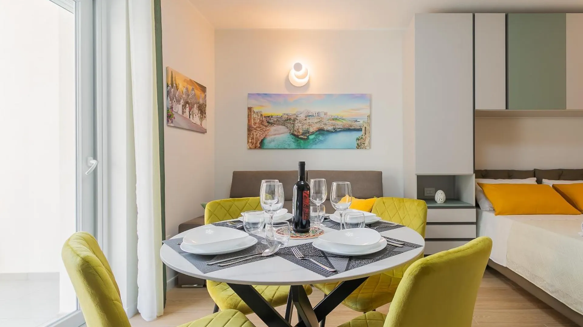 Apartment Private Parking - Athena Suite Nel Cuore Di Bari Italy