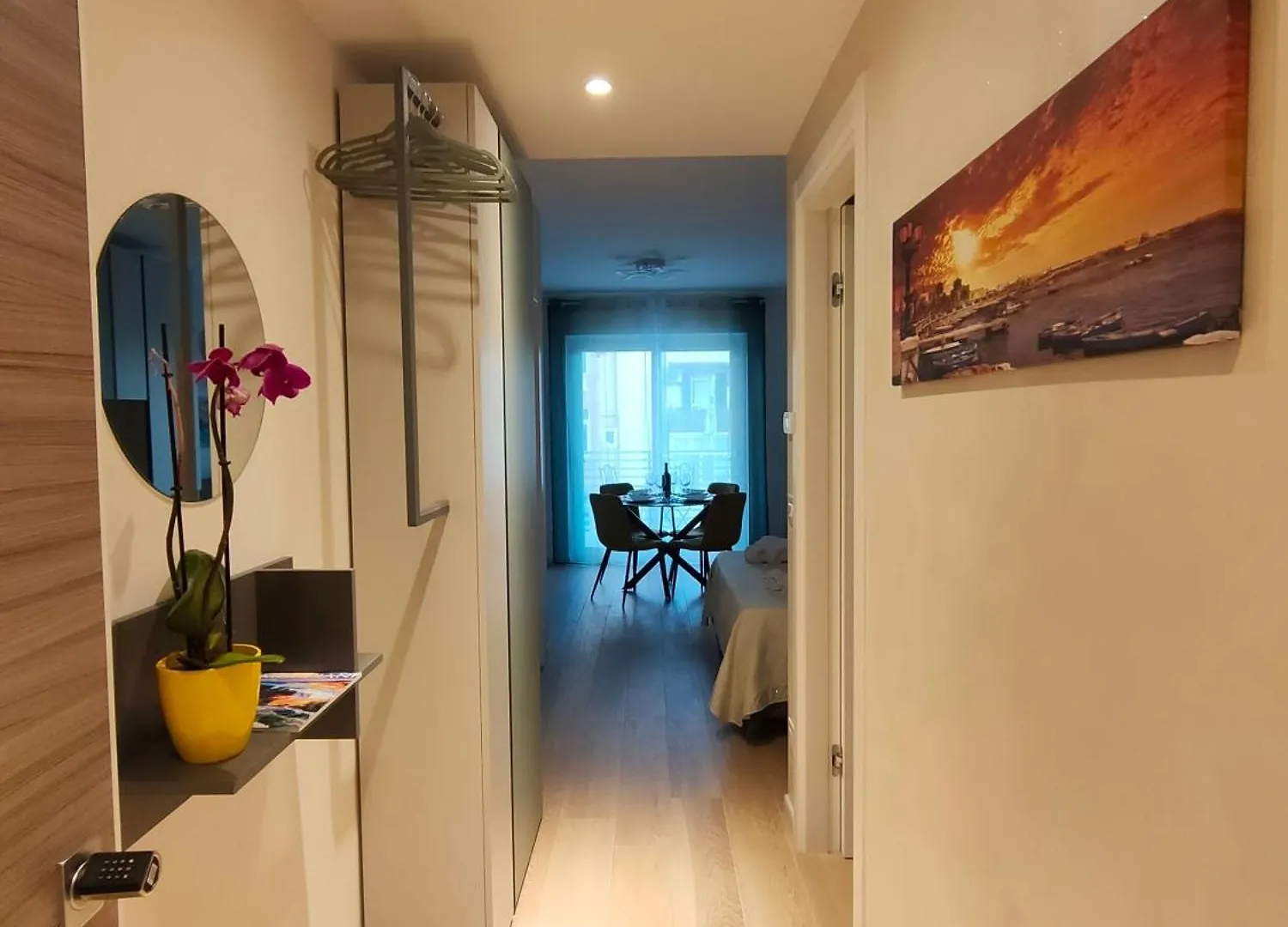 Apartment Private Parking - Athena Suite Nel Cuore Di Bari