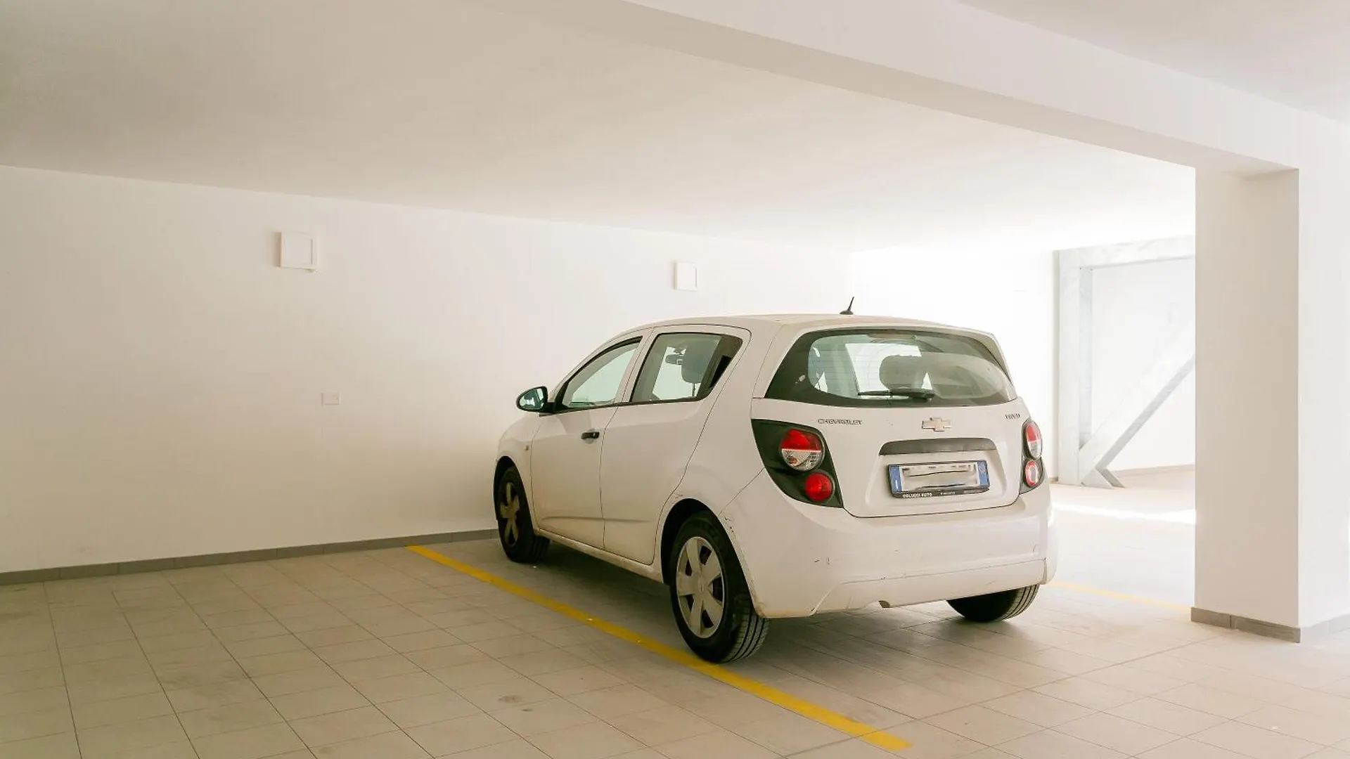 Apartment Private Parking - Athena Suite Nel Cuore Di Bari